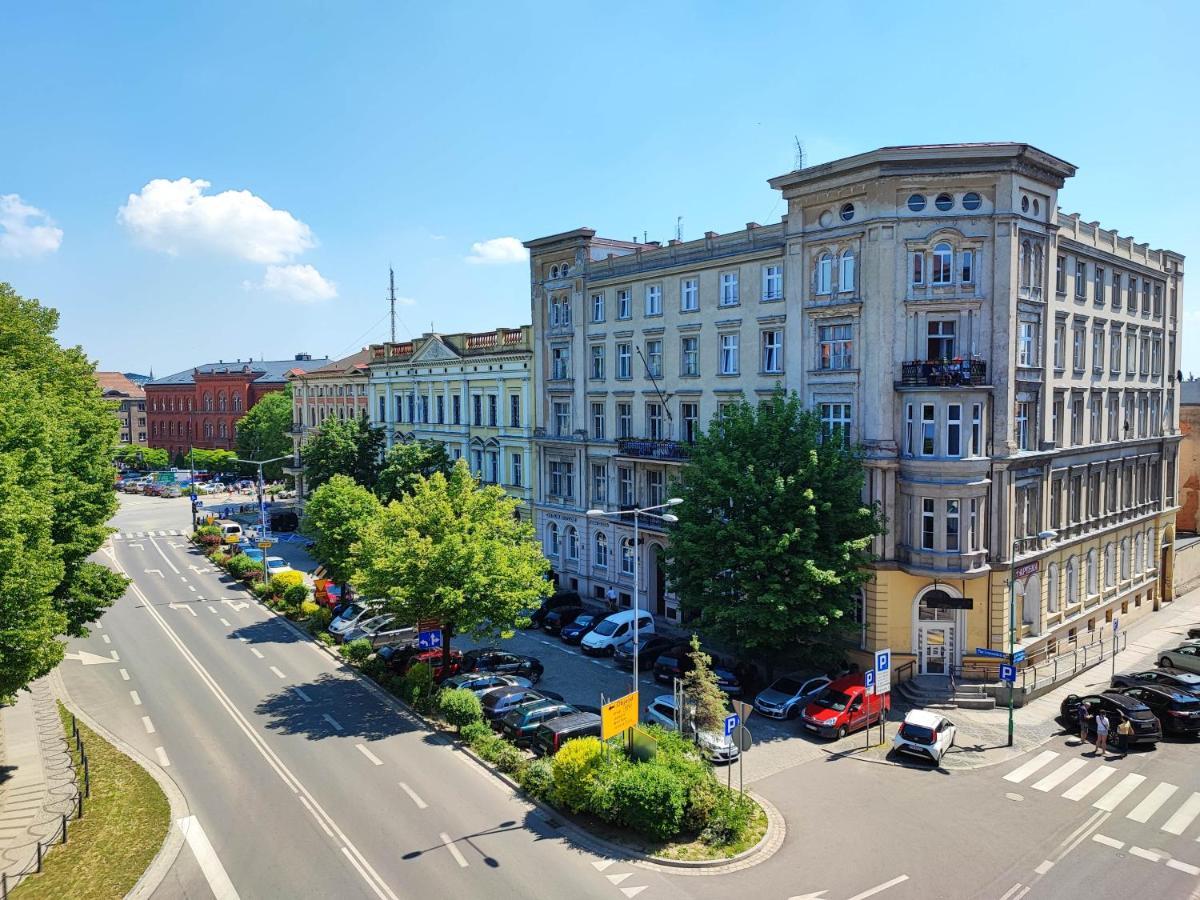 Centrum Apartament Przytulny Świdnica Buitenkant foto